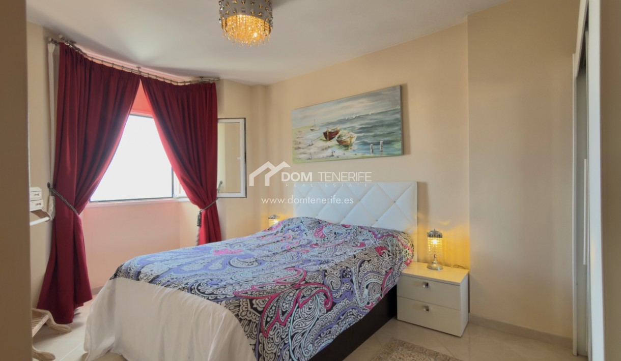 Wiederverkauf - Stadthaus -
Adeje - Torviscas Alto