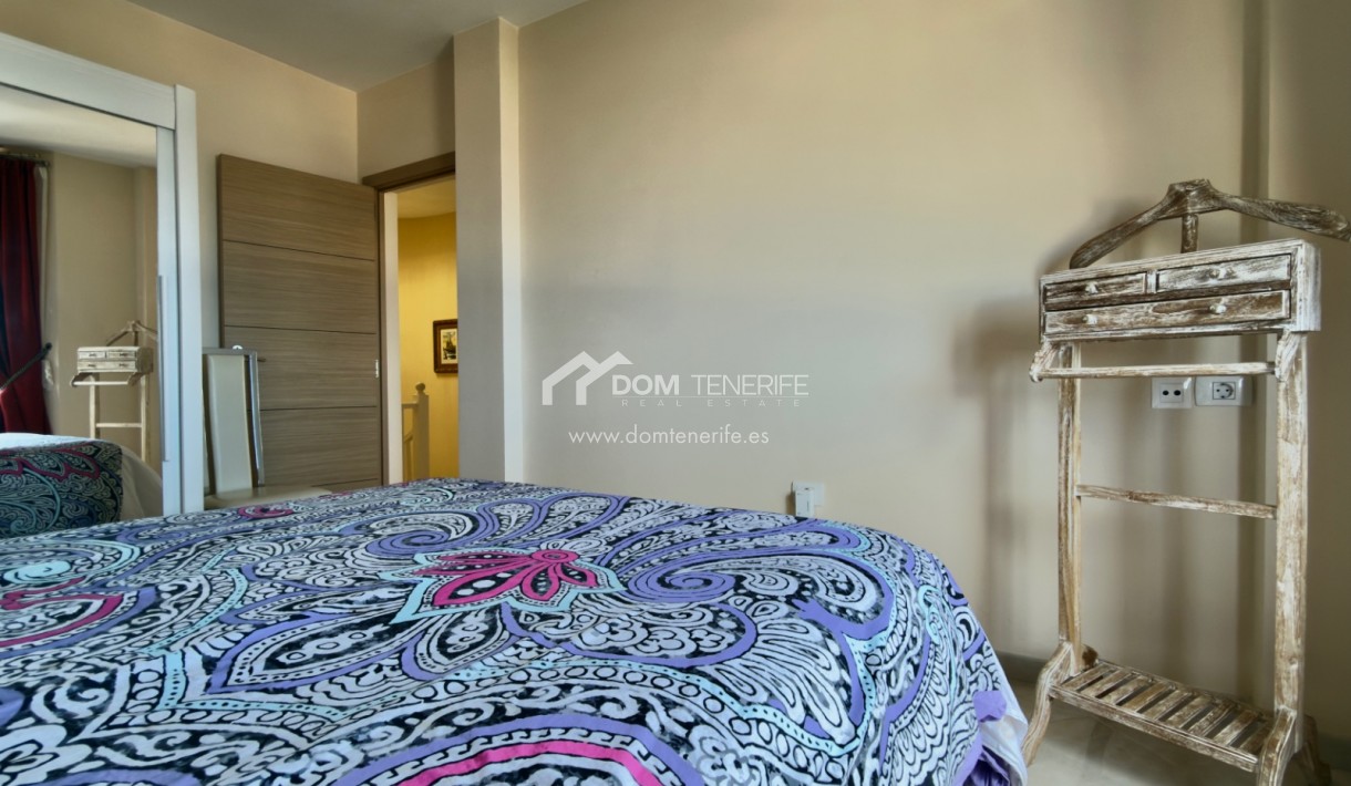 Wiederverkauf - Stadthaus -
Adeje - Torviscas Alto