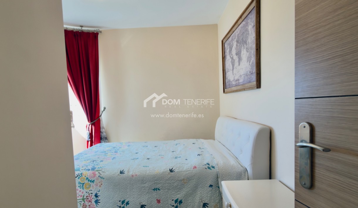 Wiederverkauf - Stadthaus -
Adeje - Torviscas Alto