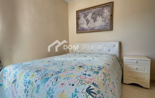 Wiederverkauf - Stadthaus -
Adeje - Torviscas Alto