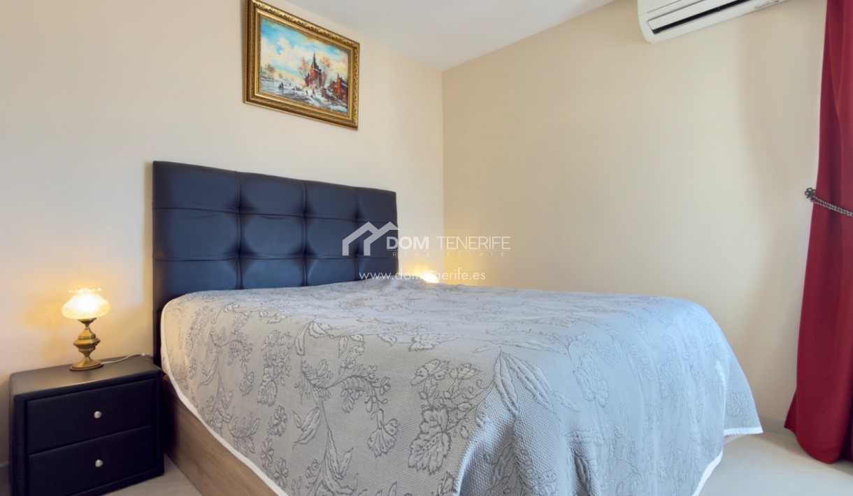 Wiederverkauf - Stadthaus -
Adeje - Torviscas Alto