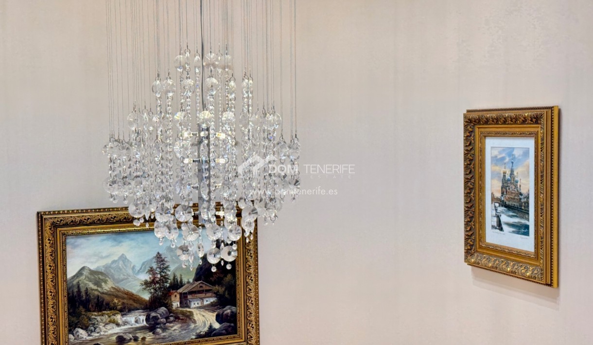 Wiederverkauf - Stadthaus -
Adeje - Torviscas Alto