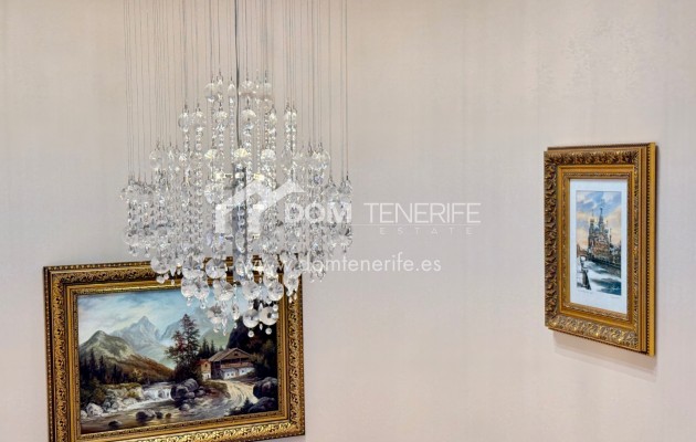 Wiederverkauf - Stadthaus -
Adeje - Torviscas Alto