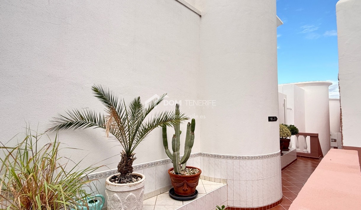 Wiederverkauf - Stadthaus -
Adeje - Torviscas Alto