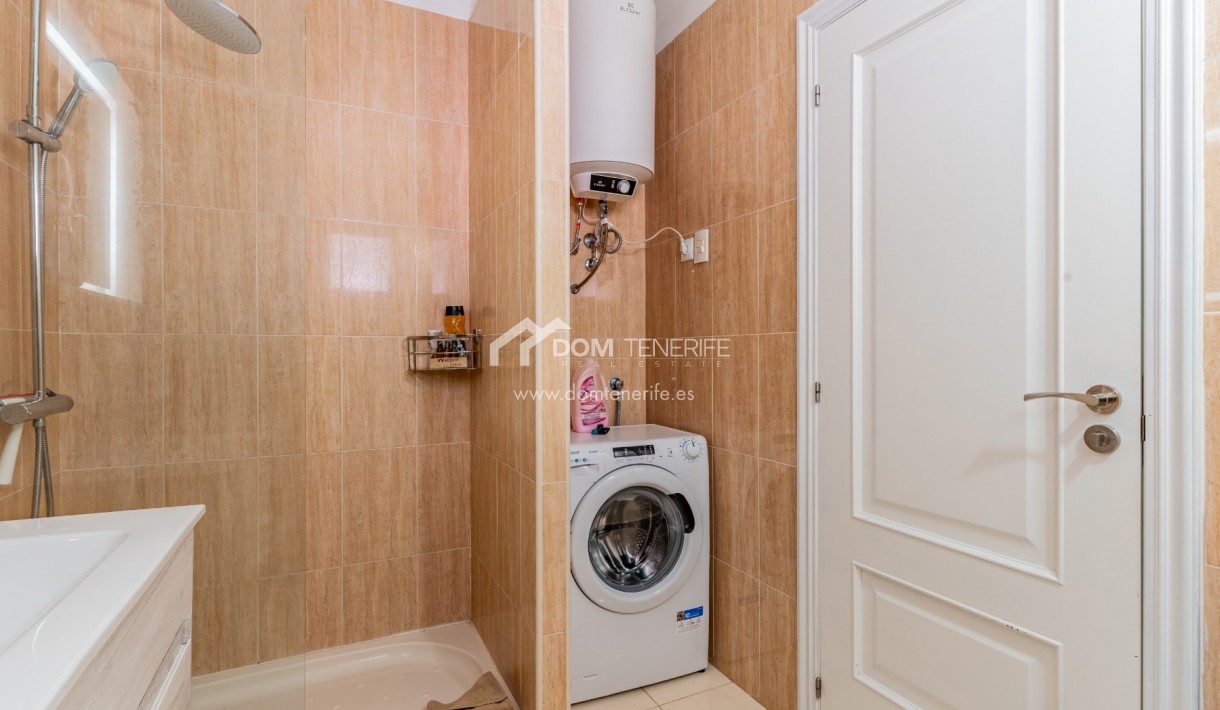 Kurzzeitmiete - Wohnung -
Adeje - Roque del Conde