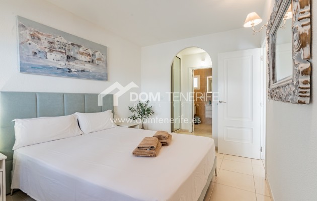 Kurzzeitmiete - Wohnung -
Adeje - Roque del Conde