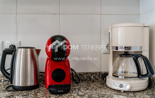 Kurzzeitmiete - Wohnung -
Adeje - Roque del Conde