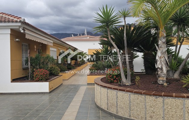 Wiederverkauf - Wohnung -
Adeje - Roque del Conde