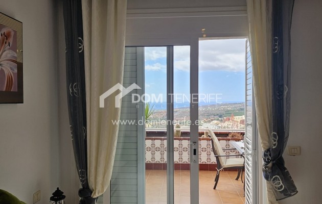 Wiederverkauf - Wohnung -
Adeje - Roque del Conde