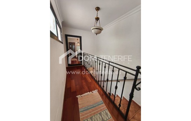 Wiederverkauf - Stadthaus -
Adeje - El Galeon