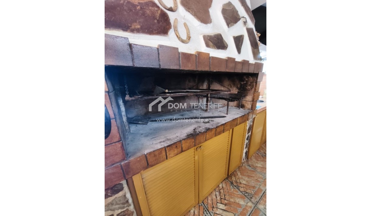 Wiederverkauf - Stadthaus -
Adeje - El Galeon