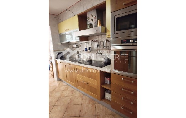 Wiederverkauf - Stadthaus -
Adeje - El Galeon