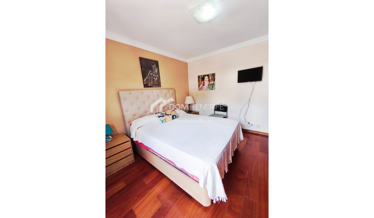 Wiederverkauf - Stadthaus -
Adeje - El Galeon