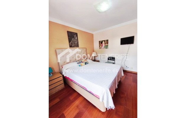 Wiederverkauf - Stadthaus -
Adeje - El Galeon