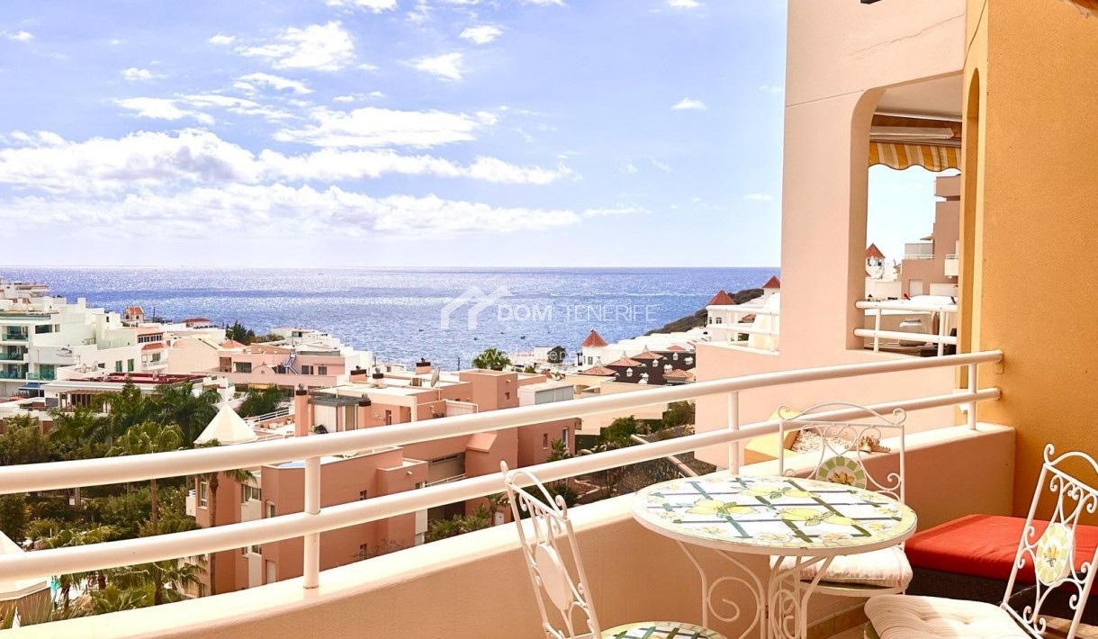 Venta - Apartamento -
Adeje - La Caleta