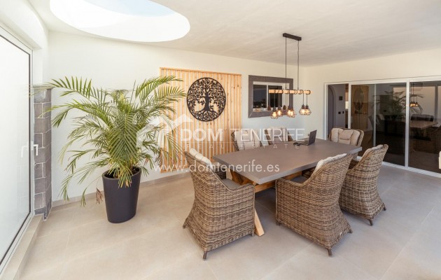 Wiederverkauf - Villa -
Adeje - El Madroñal