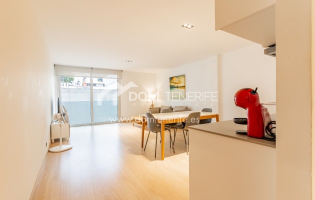 Wiederverkauf - Wohnung -
Adeje