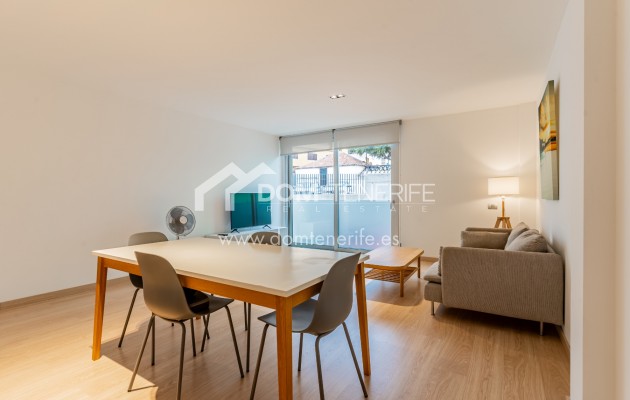 Wiederverkauf - Wohnung -
Adeje