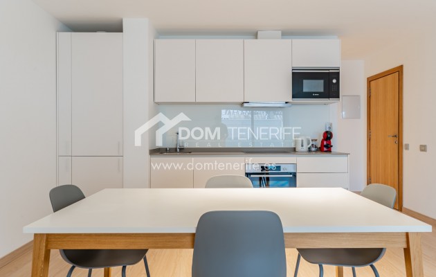 Wiederverkauf - Wohnung -
Adeje