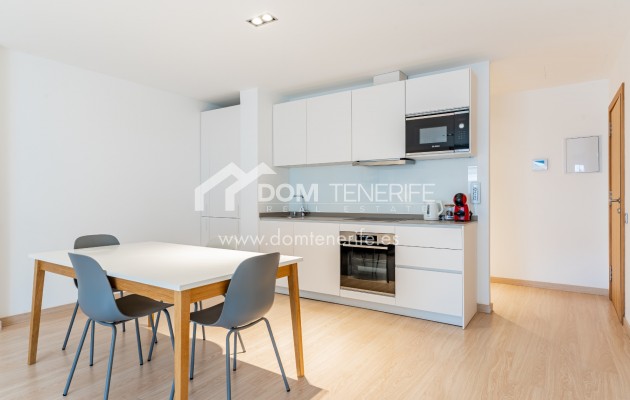 Wiederverkauf - Wohnung -
Adeje