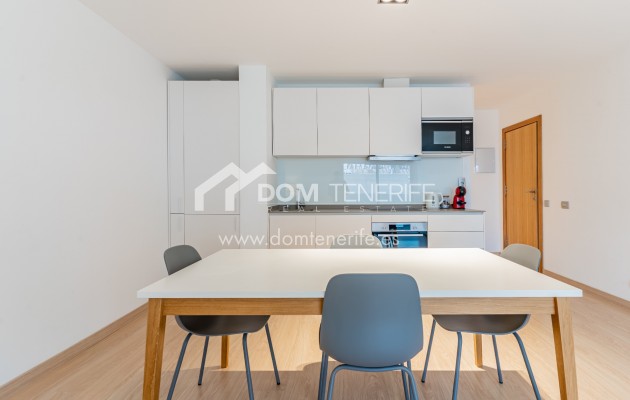 Wiederverkauf - Wohnung -
Adeje