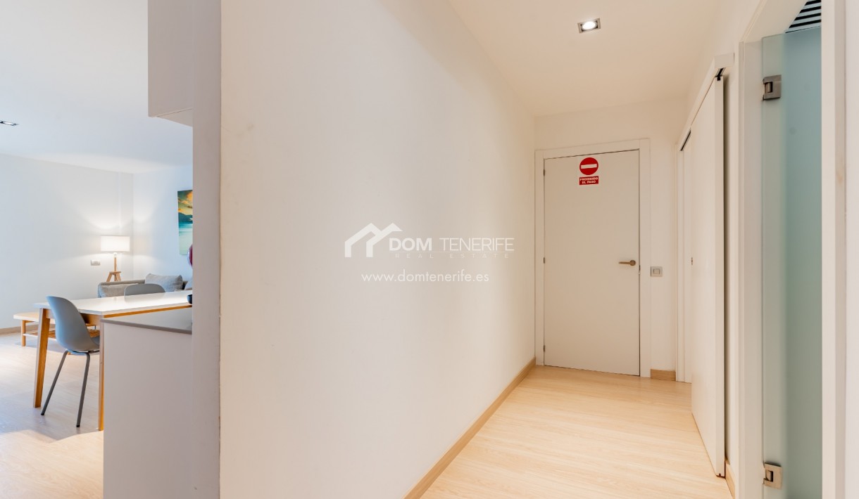 Wiederverkauf - Wohnung -
Adeje