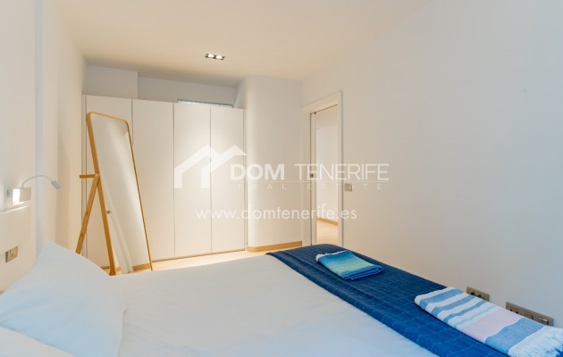 Wiederverkauf - Wohnung -
Adeje