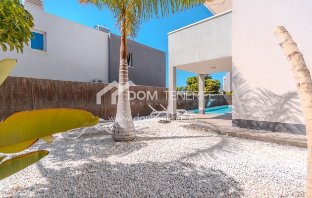 Wiederverkauf - Villa -
Adeje - Playa Paraiso