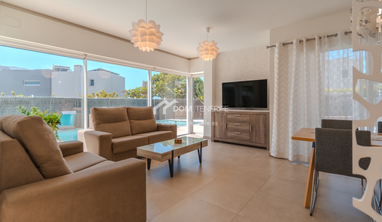 Wiederverkauf - Villa -
Adeje - Playa Paraiso