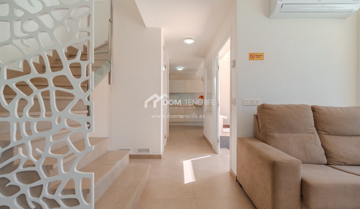 Wiederverkauf - Villa -
Adeje - Playa Paraiso