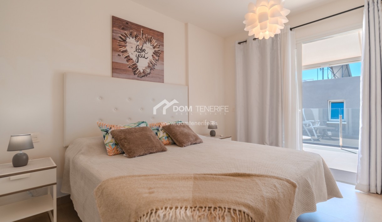 Wiederverkauf - Villa -
Adeje - Playa Paraiso