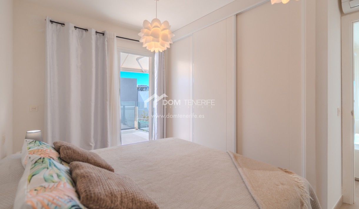 Wiederverkauf - Villa -
Adeje - Playa Paraiso