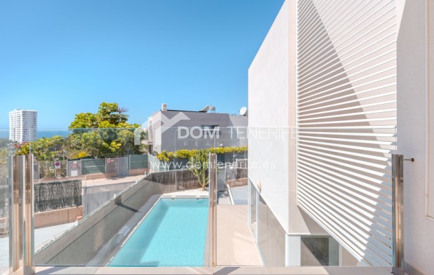 Wiederverkauf - Villa -
Adeje - Playa Paraiso