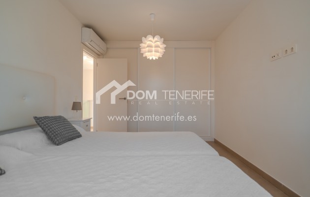 Wiederverkauf - Villa -
Adeje - Playa Paraiso