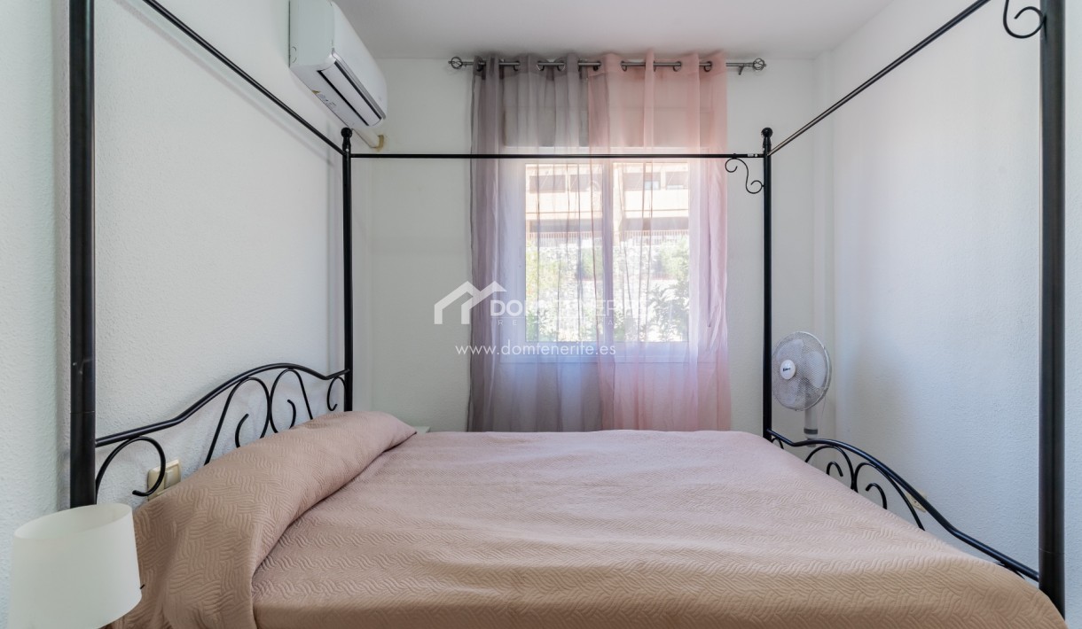 Wiederverkauf - Stadthaus -
Adeje - Fañabe Alto 