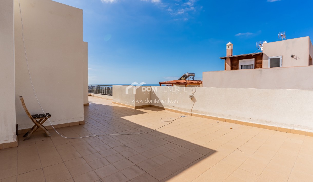 Wiederverkauf - Stadthaus -
Adeje - Fañabe Alto 