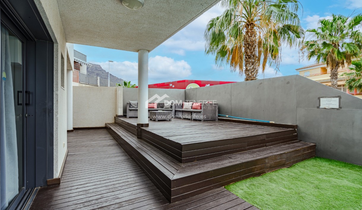 Wiederverkauf - Stadthaus -
Adeje - El Galeon