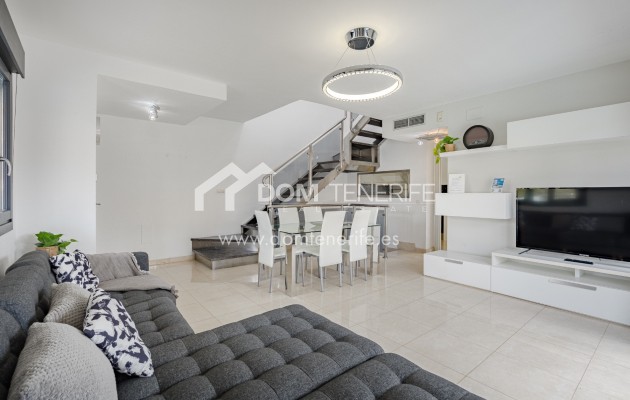 Wiederverkauf - Stadthaus -
Adeje - El Galeon