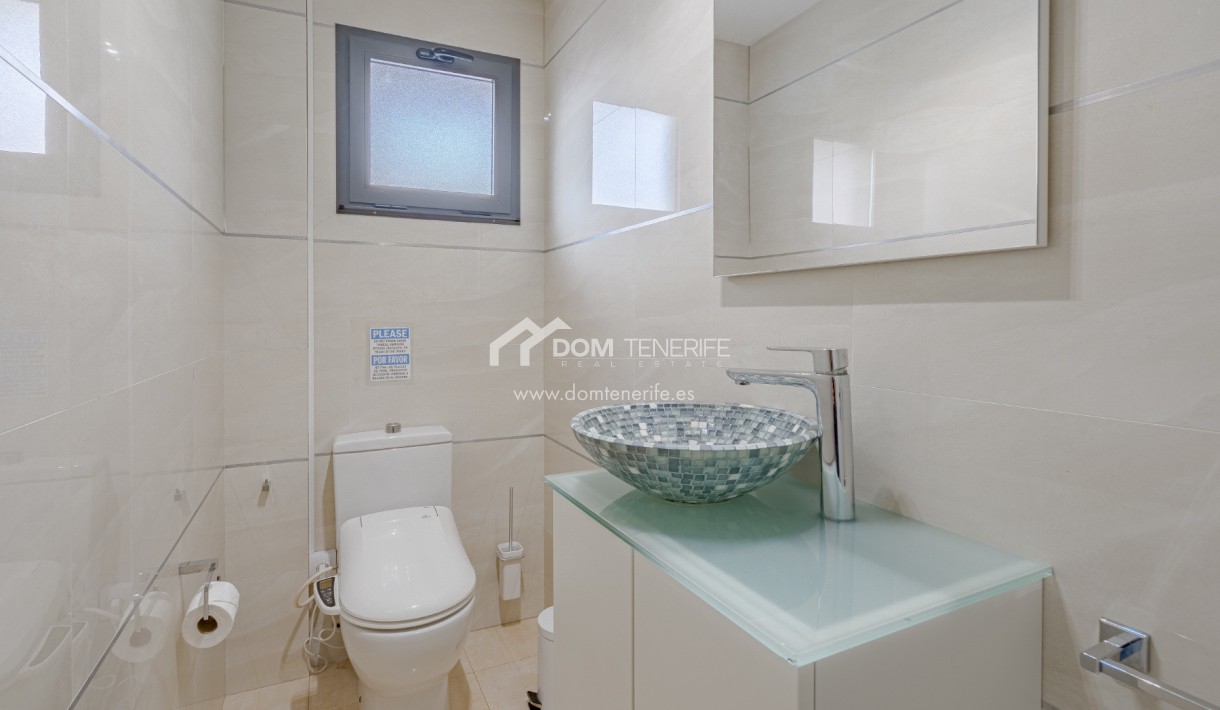 Wiederverkauf - Stadthaus -
Adeje - El Galeon