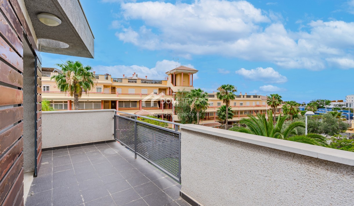 Wiederverkauf - Stadthaus -
Adeje - El Galeon