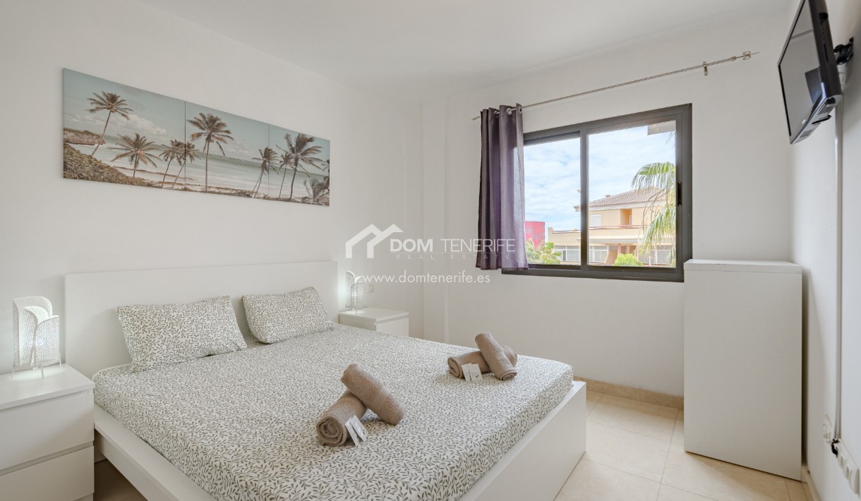 Wiederverkauf - Stadthaus -
Adeje - El Galeon