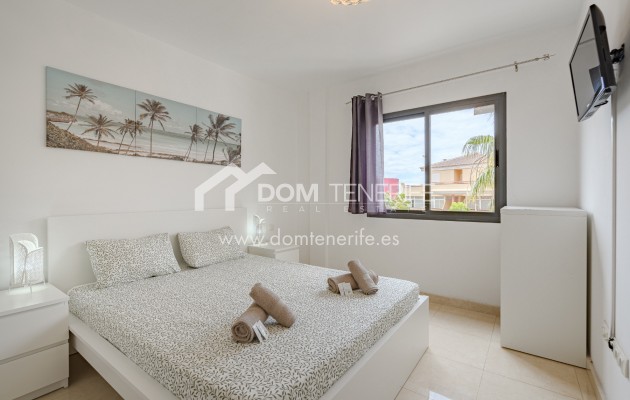 Wiederverkauf - Stadthaus -
Adeje - El Galeon