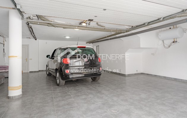 Wiederverkauf - Stadthaus -
Adeje - El Galeon