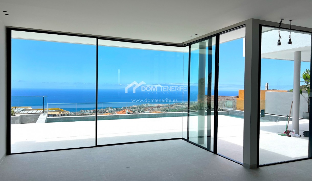 Revente - Villa -
Adeje - Roque del Conde