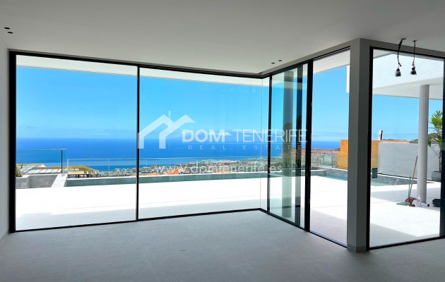 Revente - Villa -
Adeje - Roque del Conde