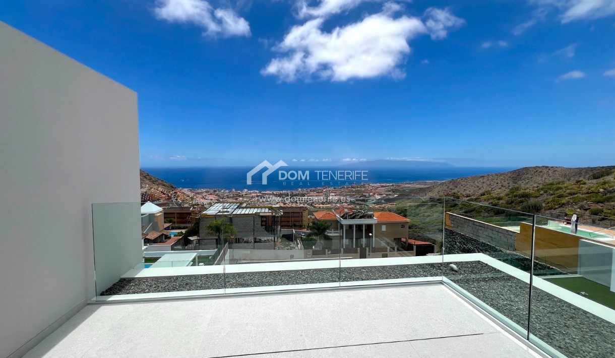 Revente - Villa -
Adeje - Roque del Conde