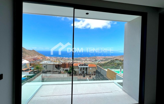 Revente - Villa -
Adeje - Roque del Conde