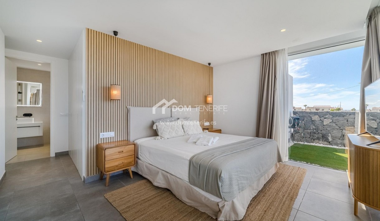 Revente - Villa -
Adeje - Callao Salvaje