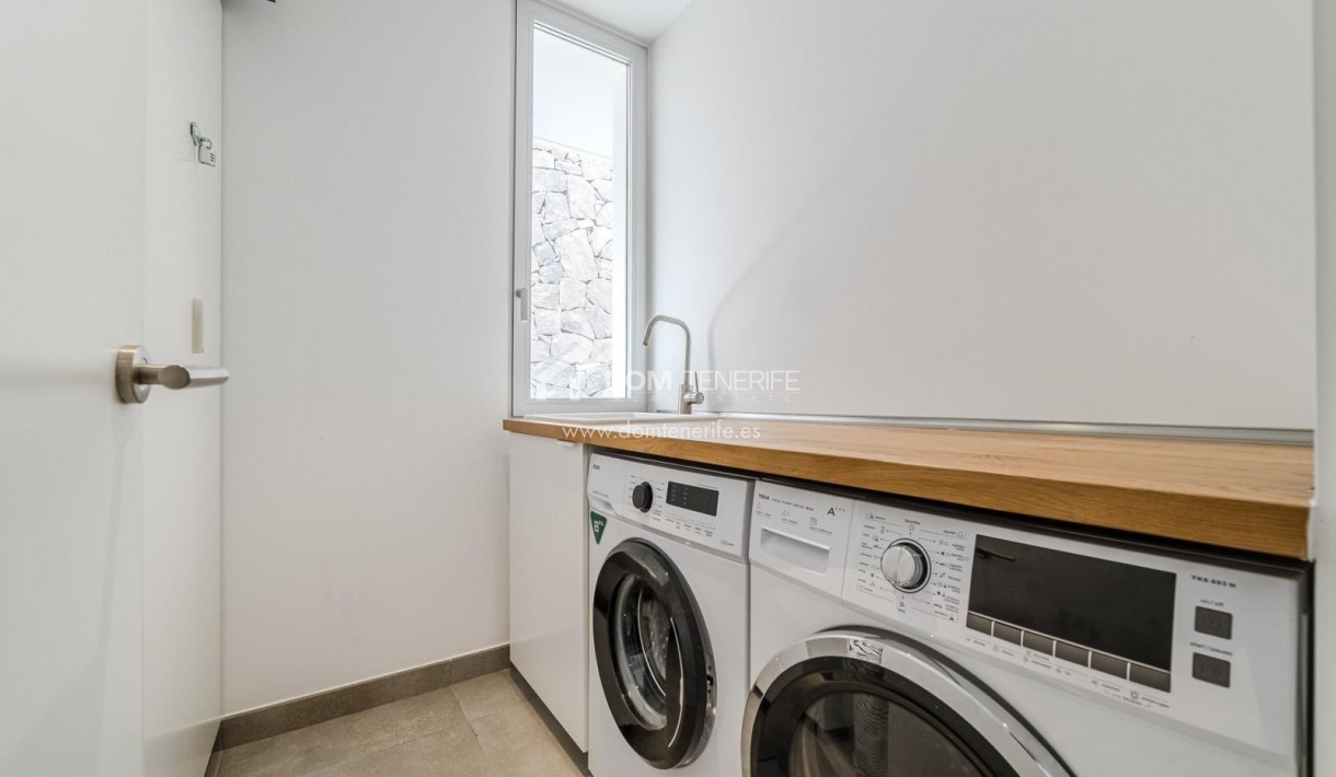 Revente - Villa -
Adeje - Callao Salvaje