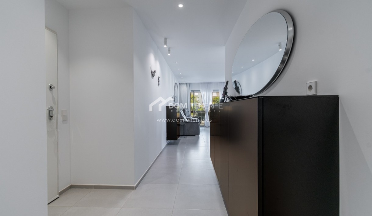 Revente - Plat -
Arona - Palm Mar